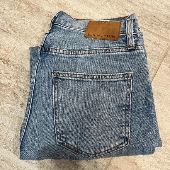 Aritzia Denim Forum Size 27 The Arlo High Rise Button Fly Straight Jeans - Picture 1 of 5